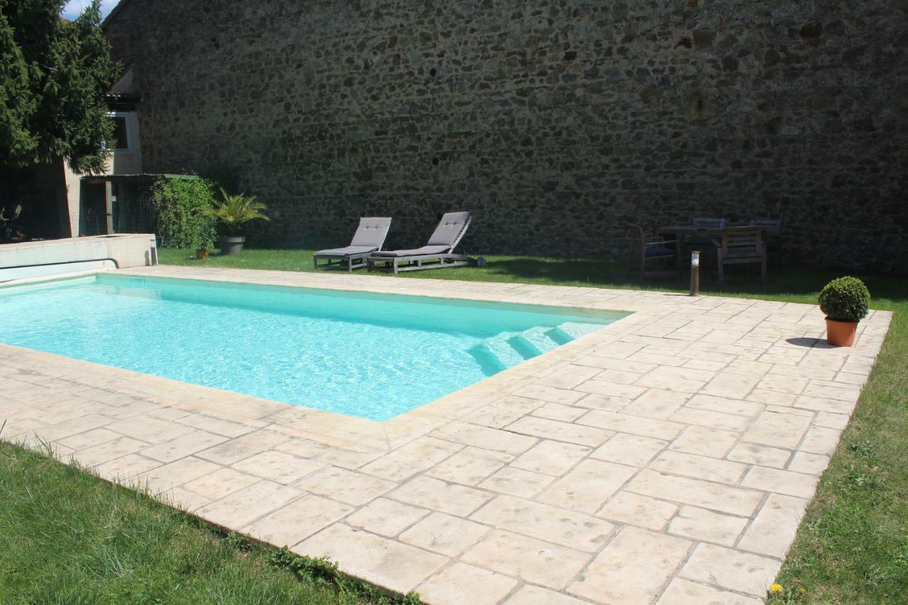 Bed and Breakfast Les Marronniers Saint-Didier-en-Velay Exterior foto