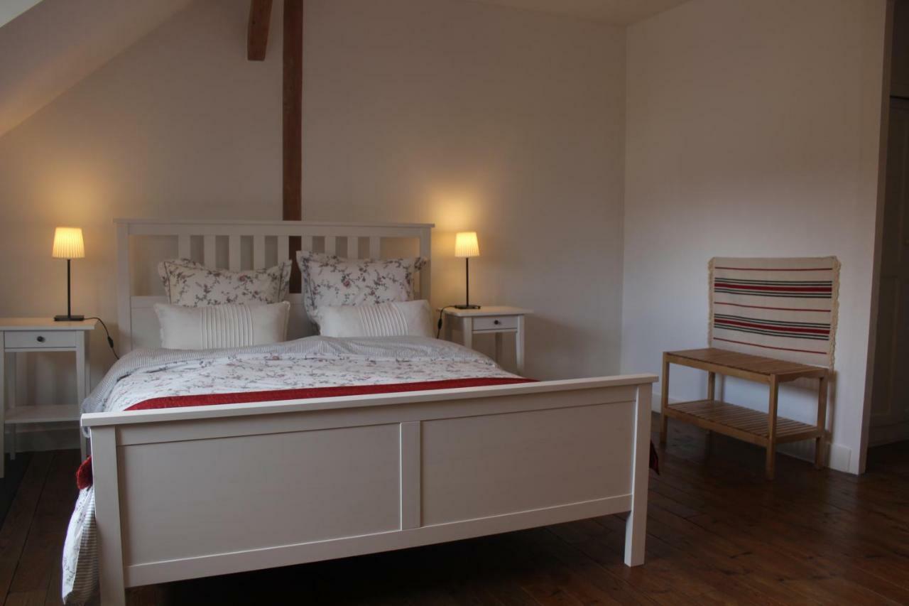 Bed and Breakfast Les Marronniers Saint-Didier-en-Velay Exterior foto